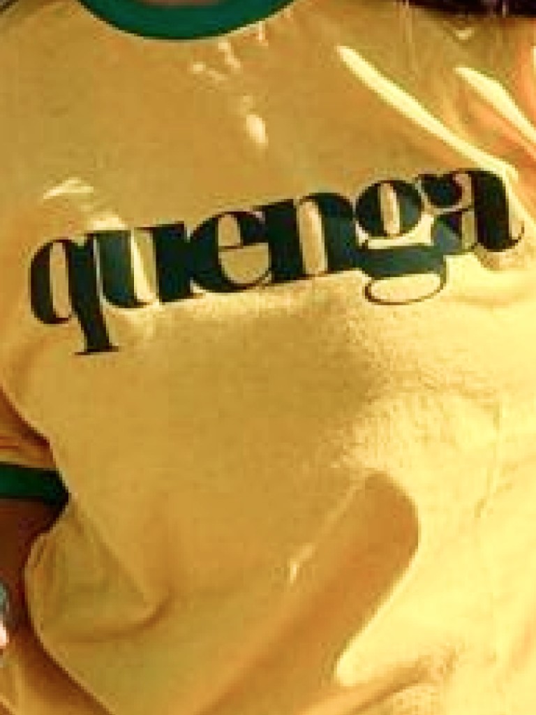 Quenga — Camiseta Oversized Brasil