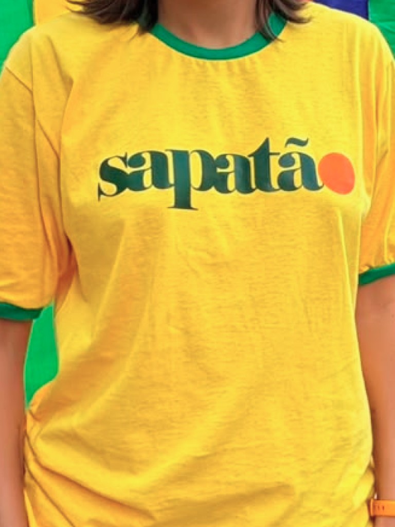 Sapatão — Camiseta Ringer Amarela